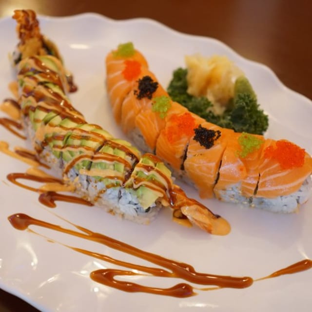 2 SPECIAL ROLL COMBO B.
